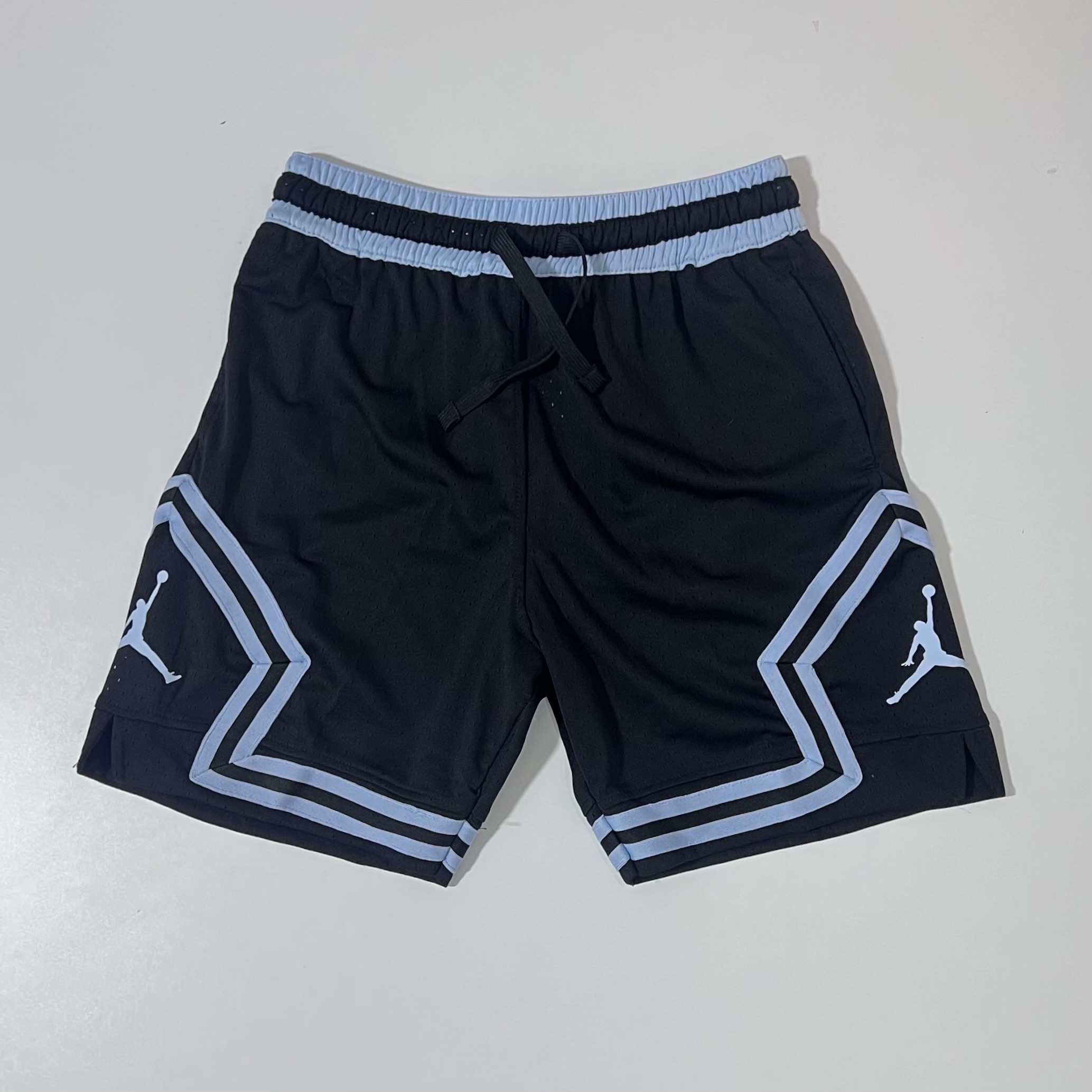 short-jordan-om
