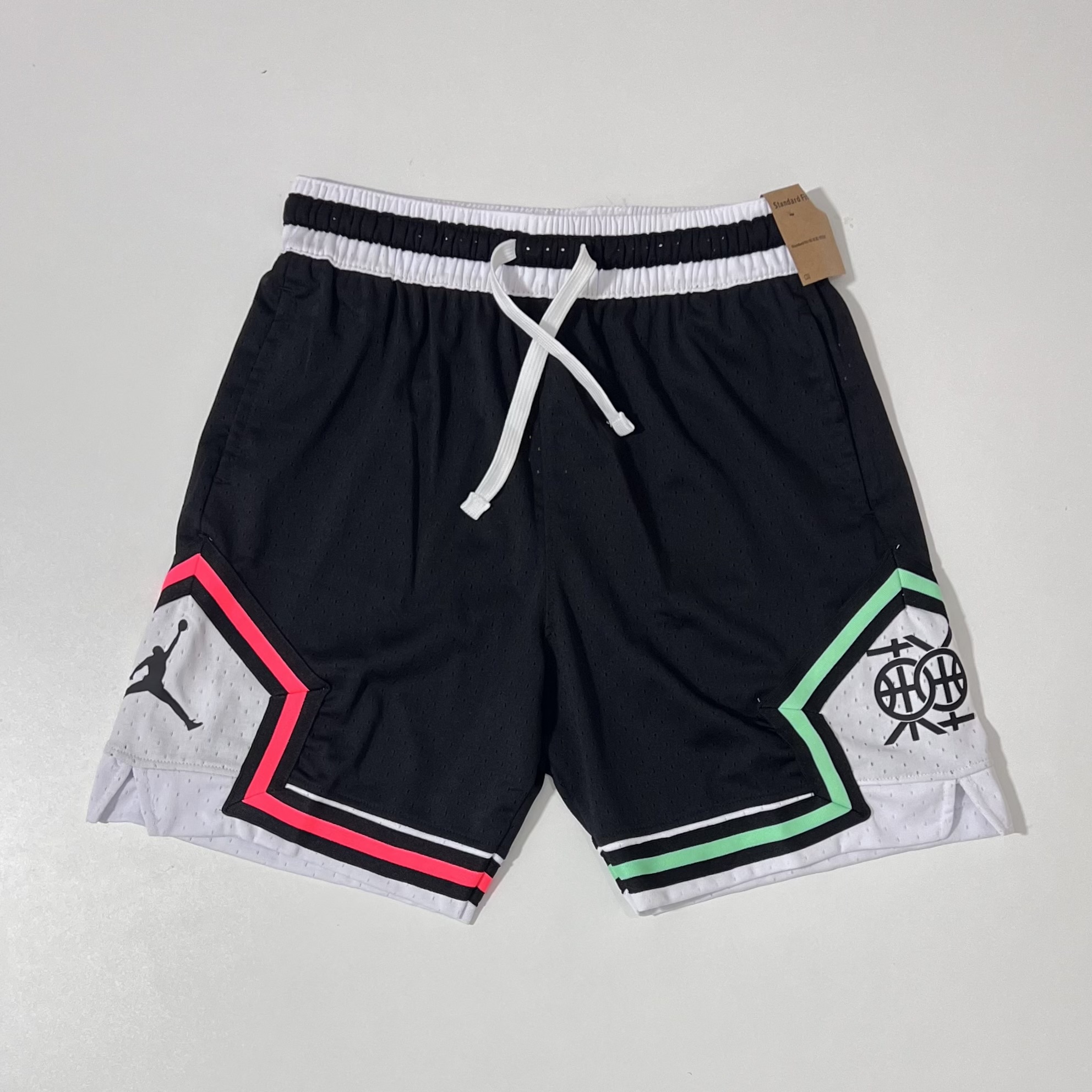 short-jordan-selecao